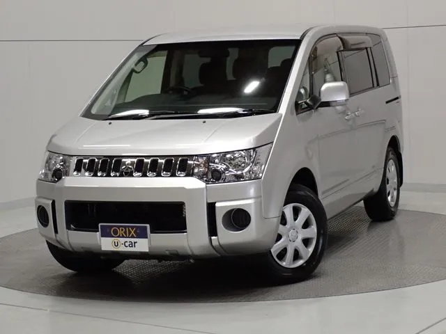 デリカ　Ｄ：５