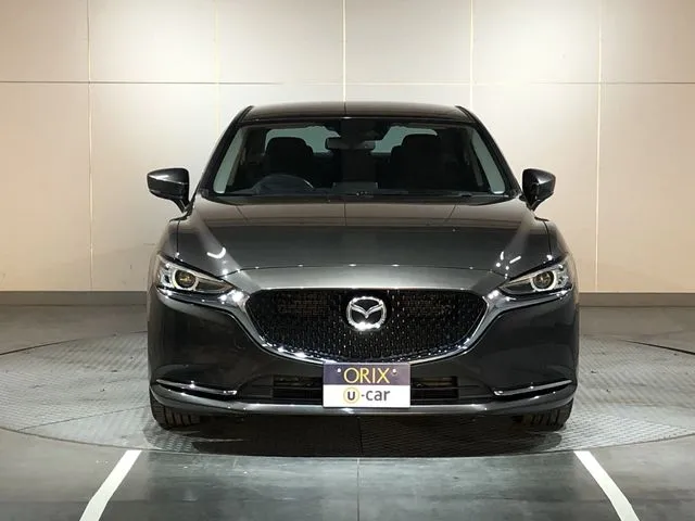 マツダ　アテンザ　セダン