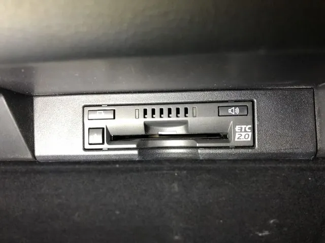 トヨタ　レクサス　ＮＸ３００ｈ