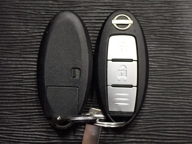 ニッサン　ノート