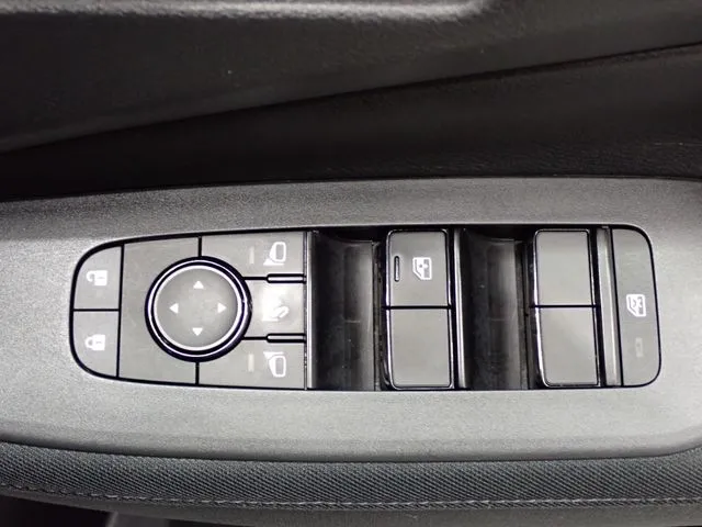 ニッサン　ノート