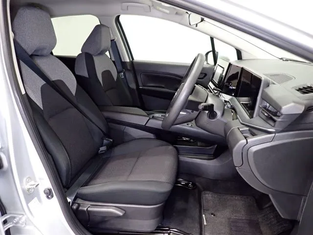 ニッサン　ノート