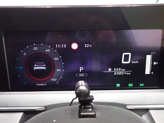 ニッサン　ノート