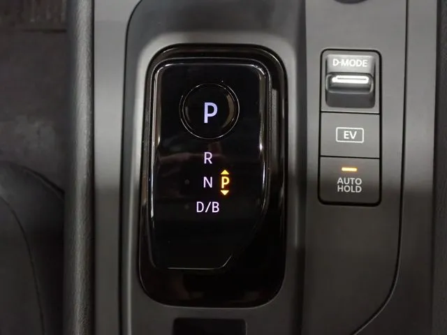 ニッサン　ノート