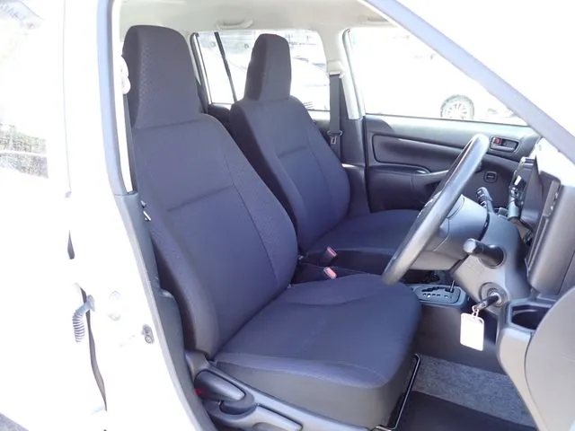 ファミリアバン 2WD(マツダ)の車両写真