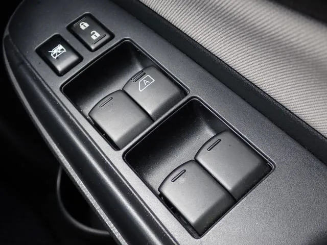 ニッサン　ノート