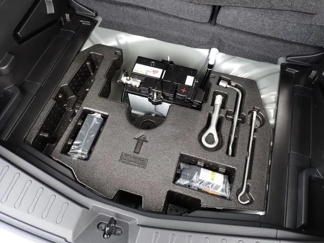 ニッサン　ノート