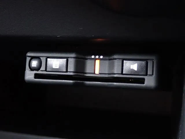 ニッサン　ノート