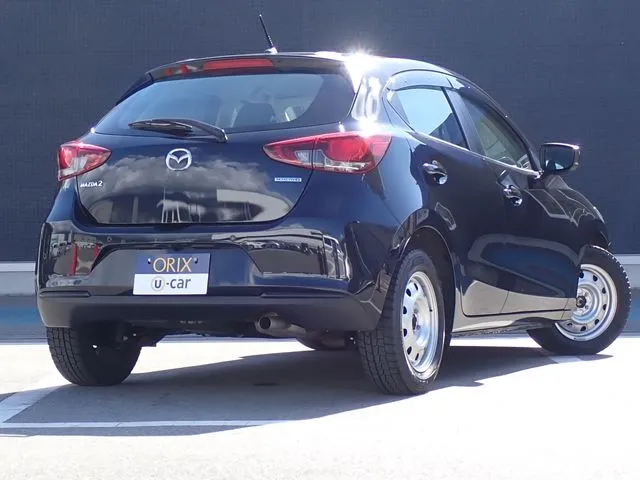マツダ MAZDA2