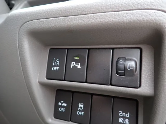 ニッサン　ＮＶ１００クリッパー