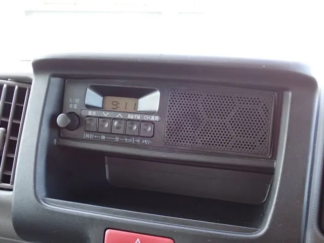 ニッサン　ＮＶ１００クリッパー