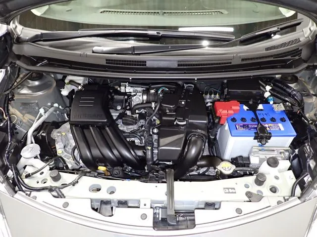 ニッサン　ノート