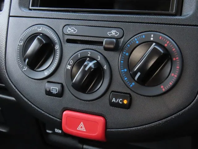 ＮＶ１５０　ＡＤ　２ＷＤ（ニッサン）の車両写真