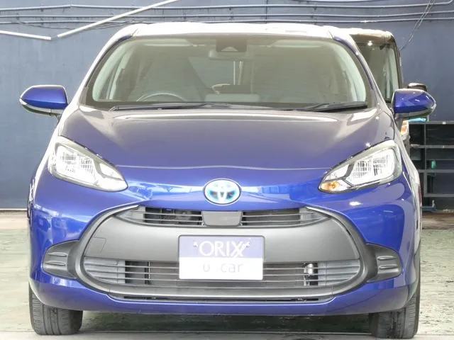 アクア（トヨタ）の車両写真