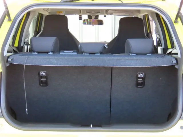 スイフト（スズキ）の車両写真