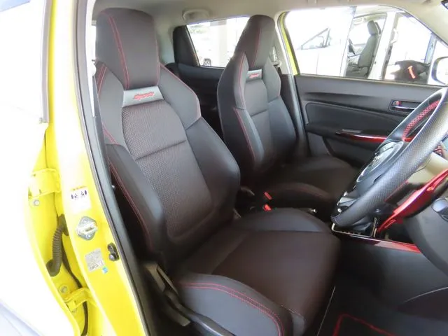 スイフト（スズキ）の車両写真