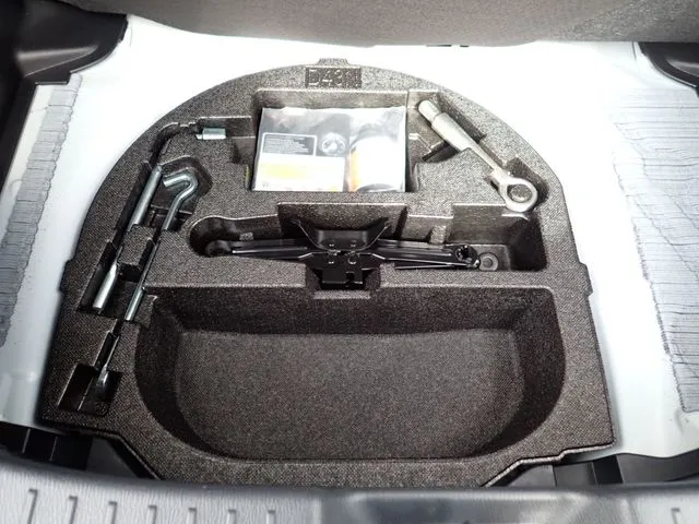 マツダ　ＭＡＺＤＡ２