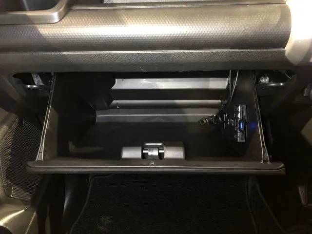 クロスビー（スズキ）の車両写真