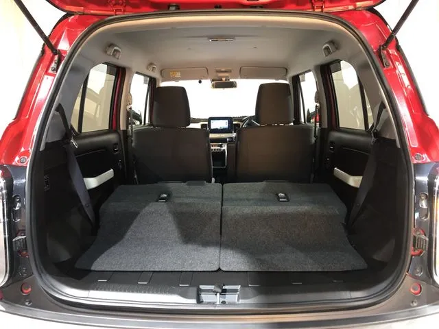 クロスビー（スズキ）の車両写真