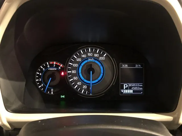 クロスビー（スズキ）の車両写真