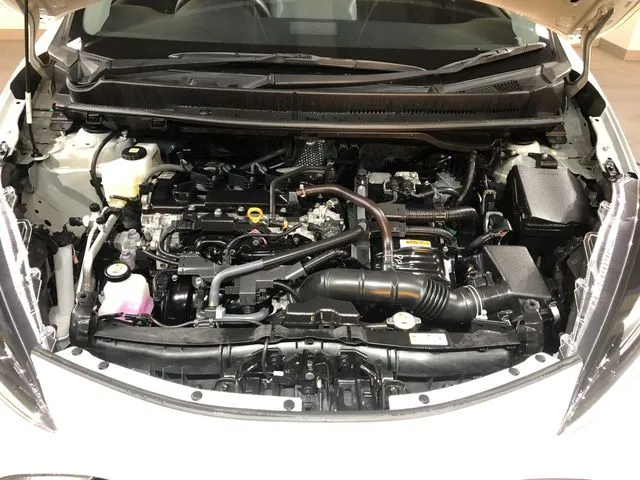 アクア（トヨタ）の車両写真