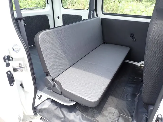 ダイハツ　ハイゼットカーゴ