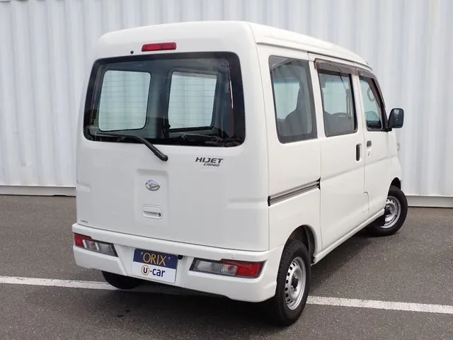 ダイハツ　ハイゼットカーゴ