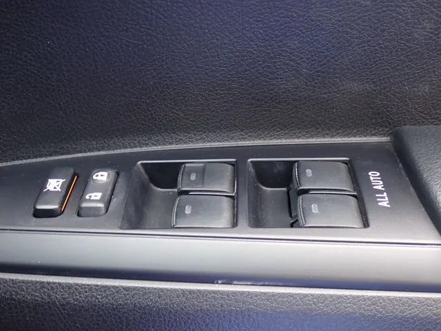 トヨタ　カローラフィールダー