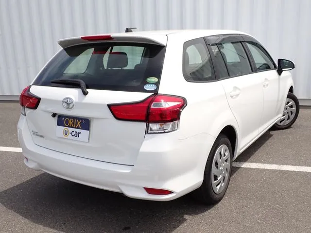 トヨタ　カローラフィールダー