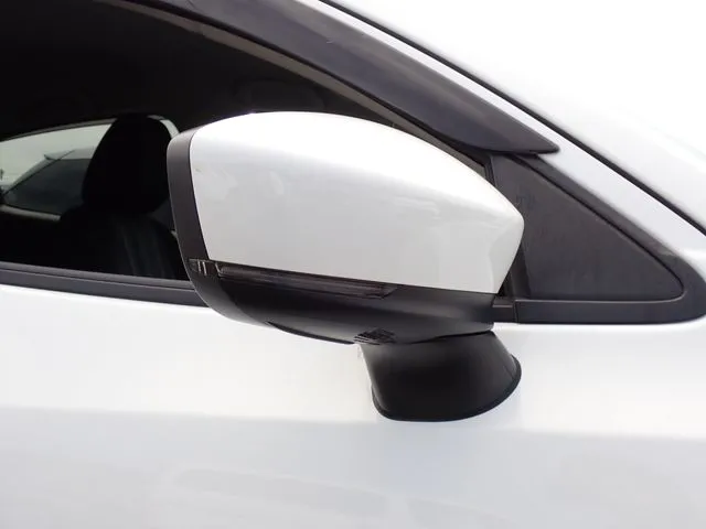 マツダ　ＭＡＺＤＡ２