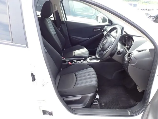 マツダ　ＭＡＺＤＡ２