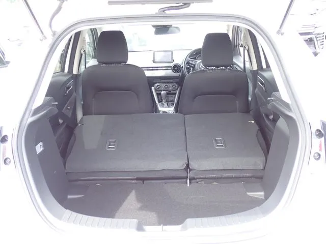 マツダ　ＭＡＺＤＡ２