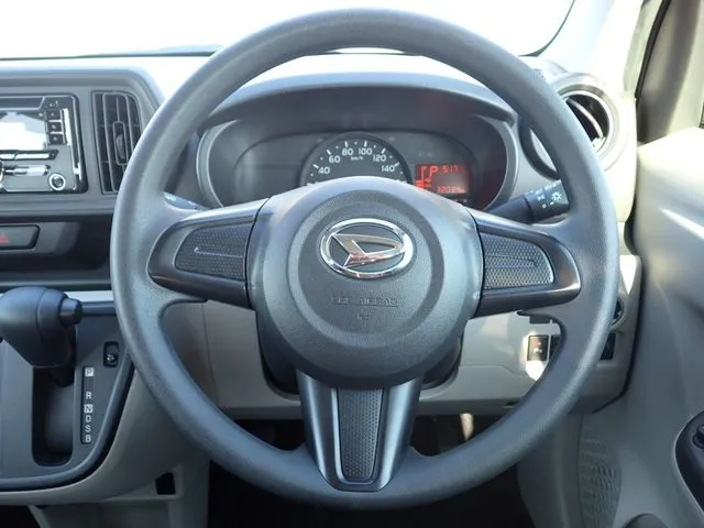 ブーン（ダイハツ）の車両写真