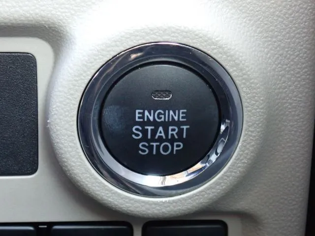 ブーン（ダイハツ）の車両写真