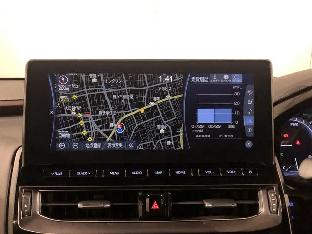 トヨタ　クラウン　セダン　ハイブリッド　４ＷＤ