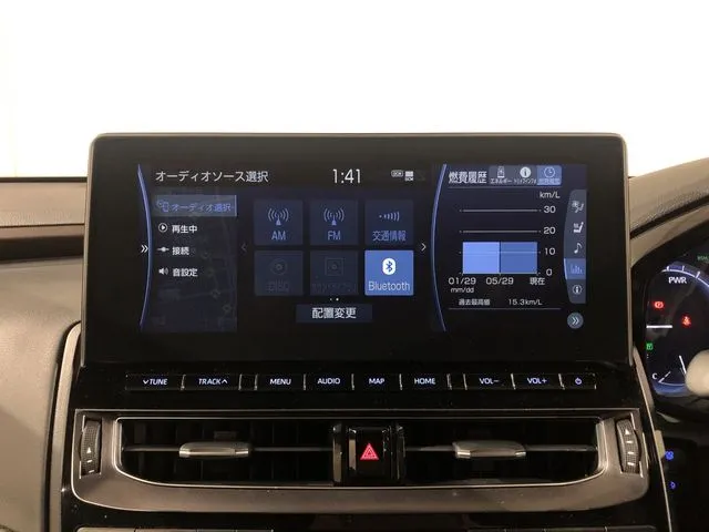 トヨタ　クラウン　セダン　ハイブリッド　４ＷＤ