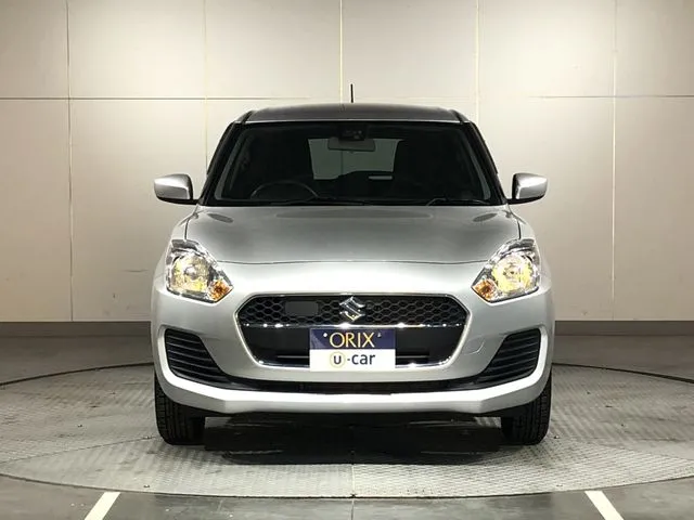 スズキ　スイフト　４ＷＤ