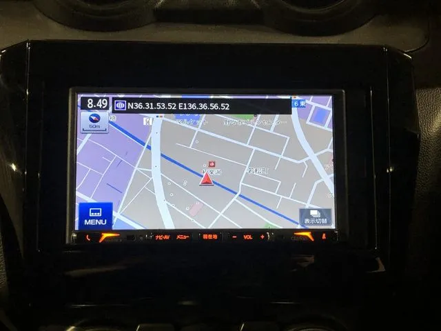 スズキ　スイフト　４ＷＤ