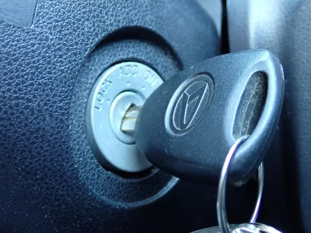 ダイハツ ミラ イース