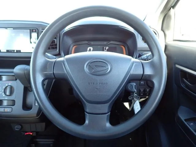 ダイハツ ミラ イース