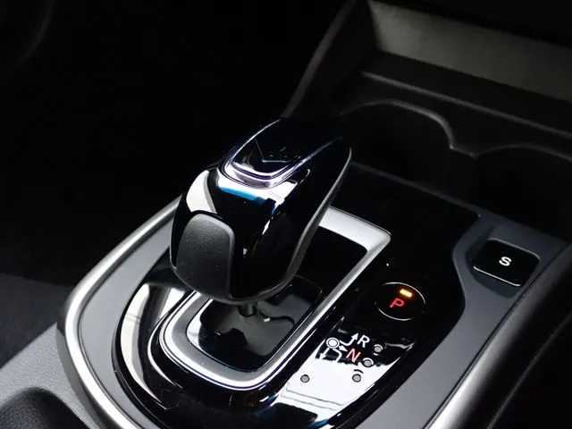 ホンダ　グレイス　ハイブリッド