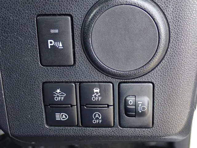 ダイハツ　ミラ　イース