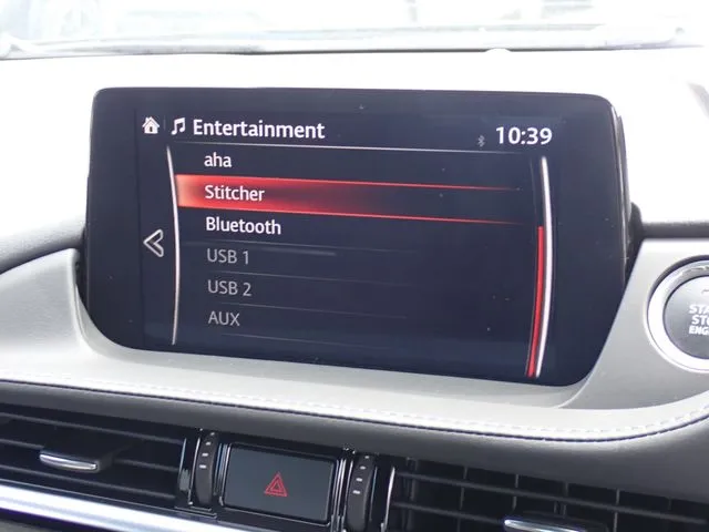 マツダ　ＭＡＺＤＡ６　セダン