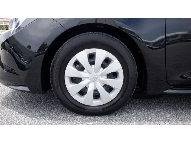 トヨタ　カローラ　ツーリング　ハイブリッド