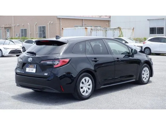 トヨタ　カローラ　ツーリング　ハイブリッド