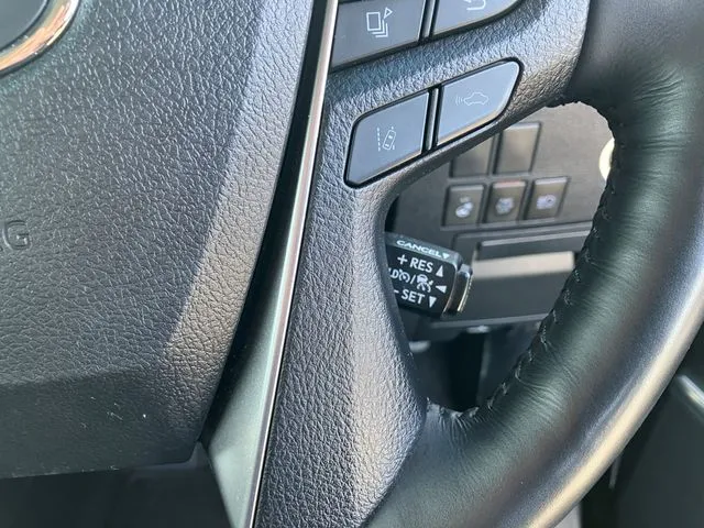 トヨタ　ヴェルファイア　４ＷＤ