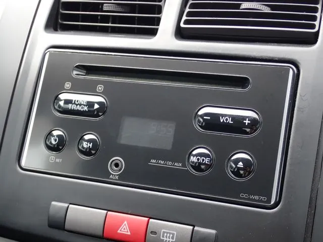 ミラバン(ダイハツ)の車両写真