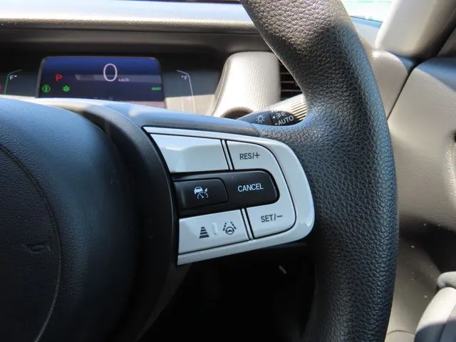 ホンダ　フィット　ｅ：ＨＥＶ