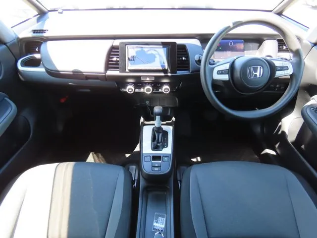 ホンダ　フィット　ｅ：ＨＥＶ