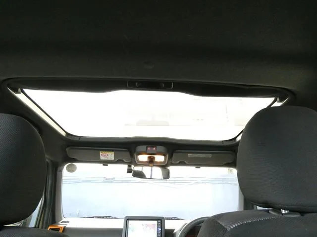 タフト（ダイハツ）の車両写真